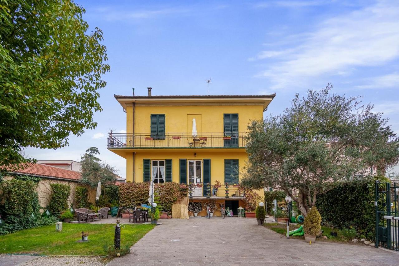 Villa San Donato B&B ルッカ エクステリア 写真